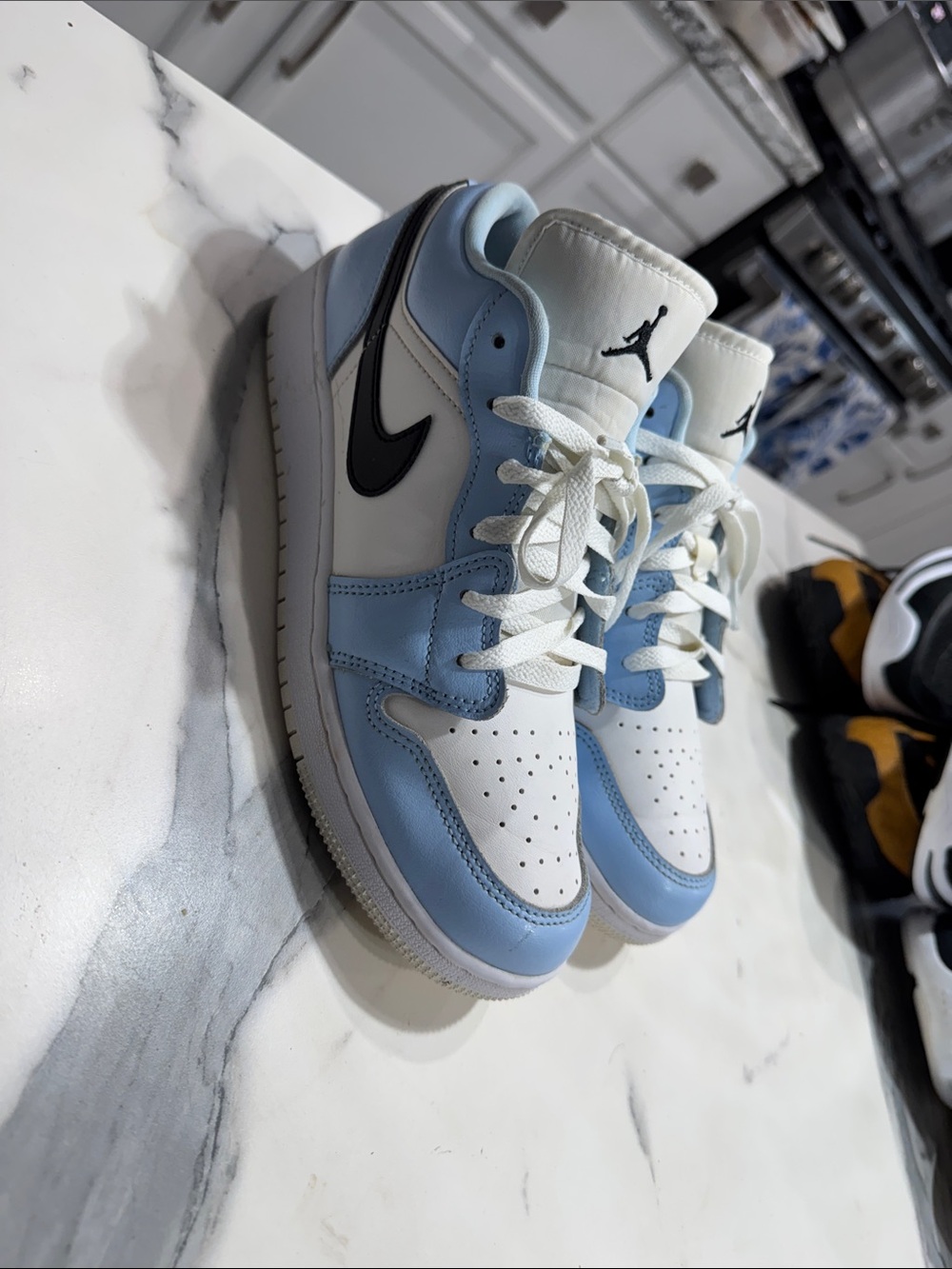 Nike White & Light Blue Low Top Sneakers with Black Swoosh